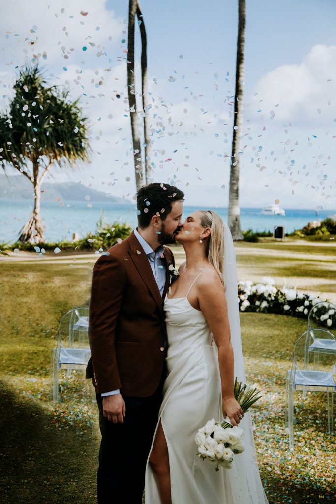 Intercontinental-hayman-island-wedding-Neil-Hole-Photography-Lauren-+-Ryan