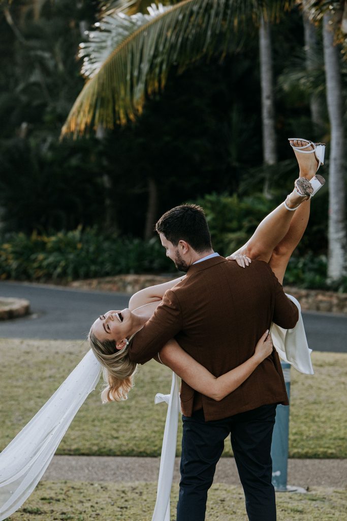 Intercontinental-hayman-island-wedding-Neil-Hole-Photography-Lauren-+-Ryan