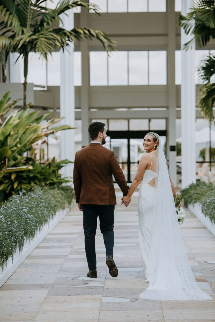 Intercontinental-hayman-island-wedding-Neil-Hole-Photography-Lauren-+-Ryan