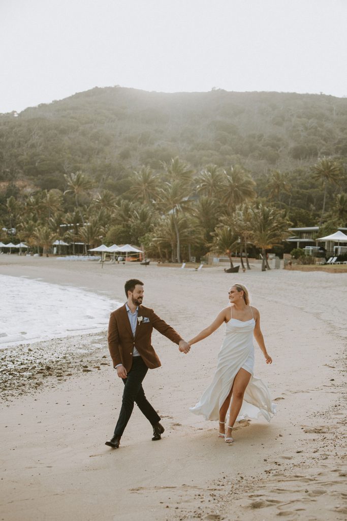 Intercontinental-hayman-island-wedding-Neil-Hole-Photography-Lauren-+-Ryan